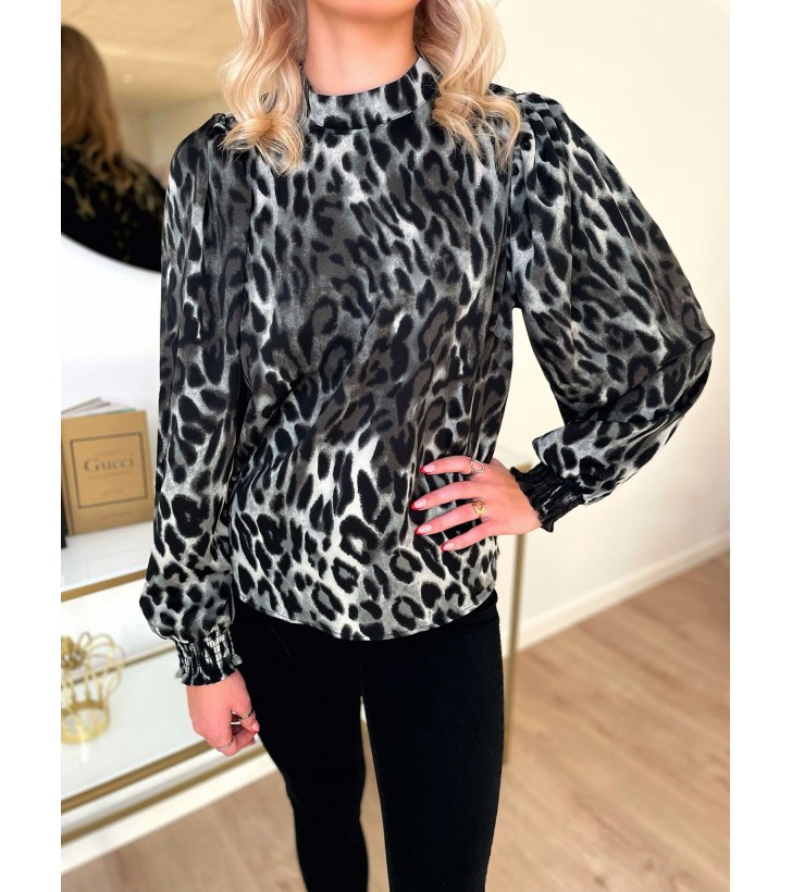 Ventia bluse i leopardprint