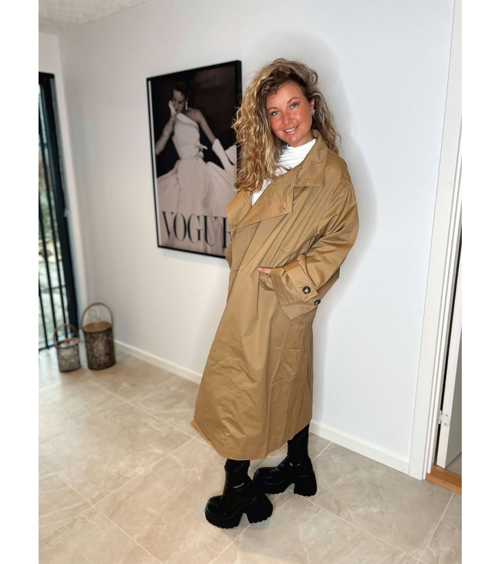 Dar trench coat brun