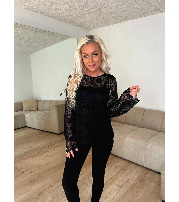 Olline o-neck blonde bluse langærmet
