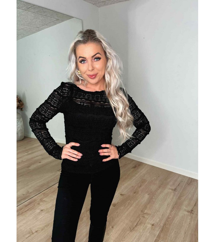 Vitana langærmet blondebluse