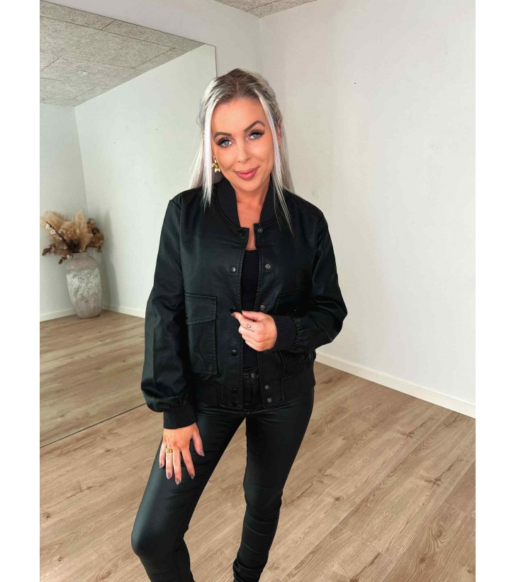 Garwin PU bomber jakke