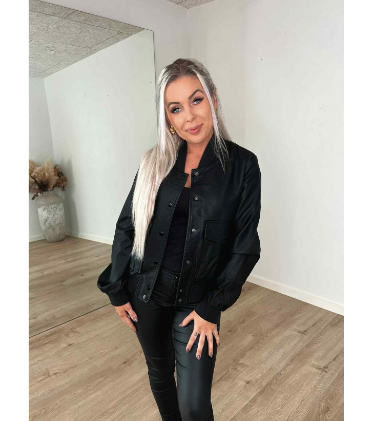 Garwin PU bomber jakke