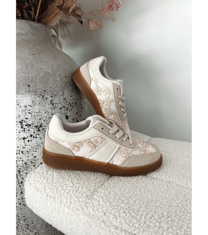 Isabelle lace sneakers