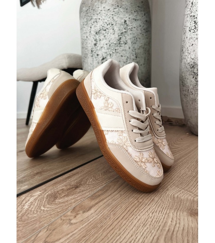 Isabelle lace sneakers
