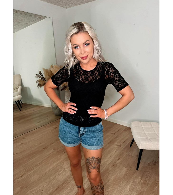 Hazel Blonde T-shirt - Sort
