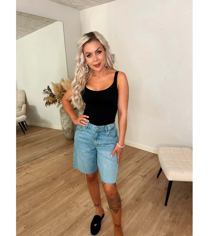 Holla Loose Denim Shorts
