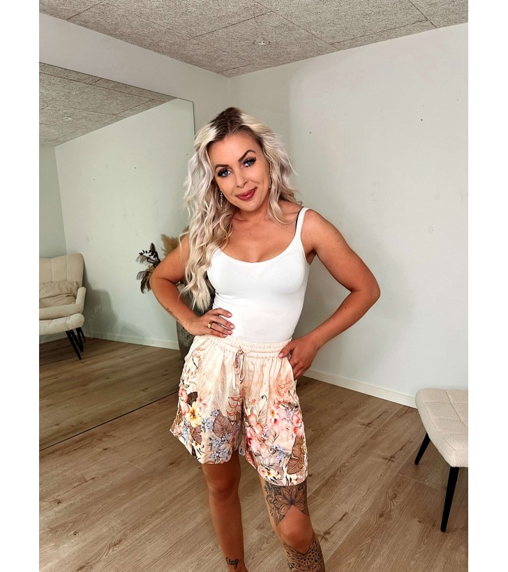 Ella Shorts M. Blomsterprint