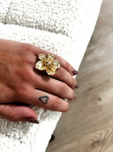 Patricia Blomster Ring - Guld